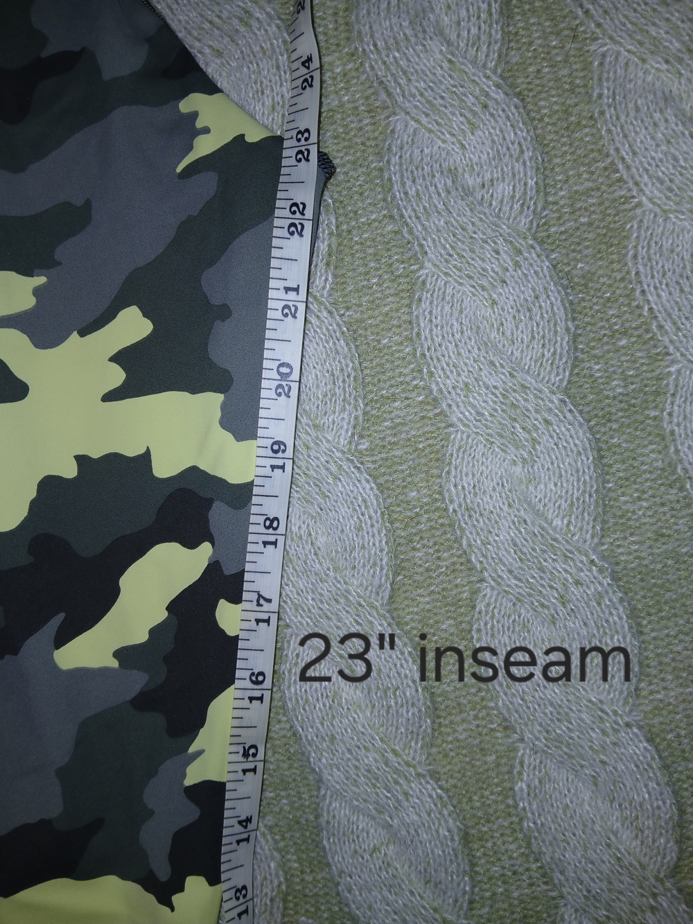 NWOT Lululemon Leggings - Size 14 - 23" Inseam - Green Camouflage - Picture 6 of 7